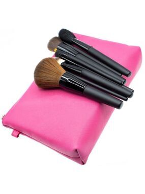 Pink Vegan Matte Makeup Travel Bag with 8 make-up Essential Makeup brush…